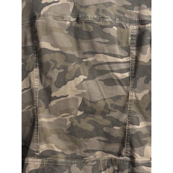 d. jeans Women’s Camo denim jacket 1X Cotton Spandex Stretch Gorpcore Fall - Picture 5 of 10